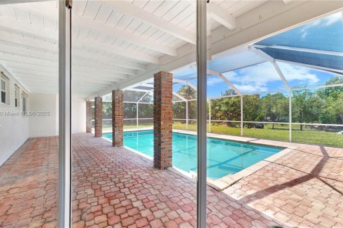 Casa en venta en Palmetto Bay, Florida, 3 dormitorios, 158.31 m2 № 1748246 - foto 12