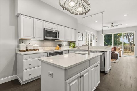 Villa ou maison à vendre à DeBary, Floride: 3 chambres, 247.49 m2 № 2097132 - photo 9
