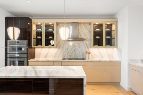 Купить кондоминиум в Майами, Флорида 3 спальни, 245.26м2, № 2047811 - фото 14