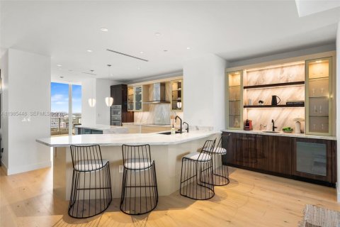 Купить кондоминиум в Майами, Флорида 3 спальни, 245.26м2, № 2047811 - фото 12