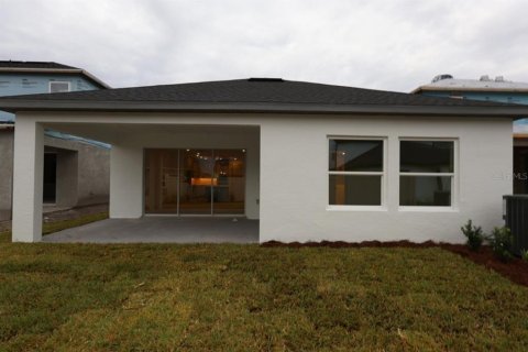 Villa ou maison à vendre à Mount Dora, Floride: 3 chambres, 197.23 m2 № 2408861 - photo 11