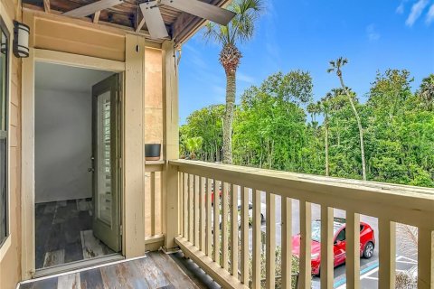 Condo in Daytona Beach, Florida, 1 bedroom № 2111369 - photo 25