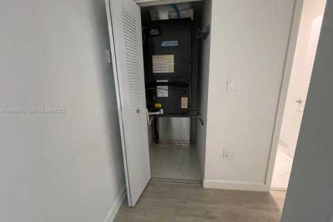 Townhouse in Homestead, Florida 3 bedrooms, 117.61 sq.m. № 1994591 - photo 9