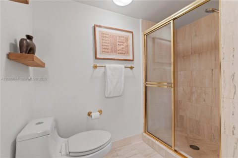 Condo in Miami Beach, Florida, 2 bedrooms № 2183498 - photo 24