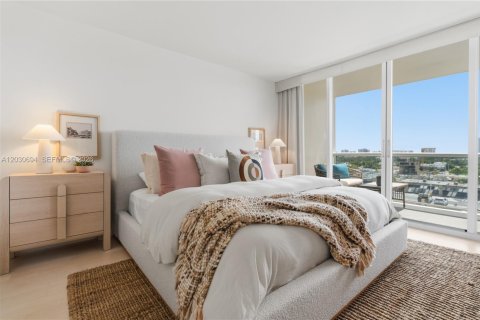 Condo in Miami Beach, Florida, 2 bedrooms № 2183498 - photo 18