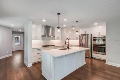 Casa en alquiler en Orlando, Florida, 4 dormitorios, 252.88 m2 № 1906879 - foto 8