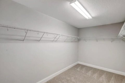 Casa en alquiler en Orlando, Florida, 4 dormitorios, 252.88 m2 № 1906879 - foto 22