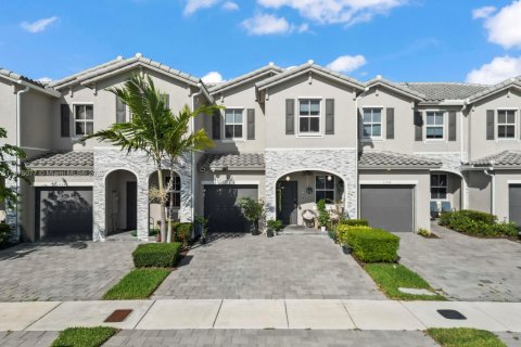 Touwnhouse à louer à Homestead, Floride: 3 chambres, 157.47 m2 № 1927499 - photo 1