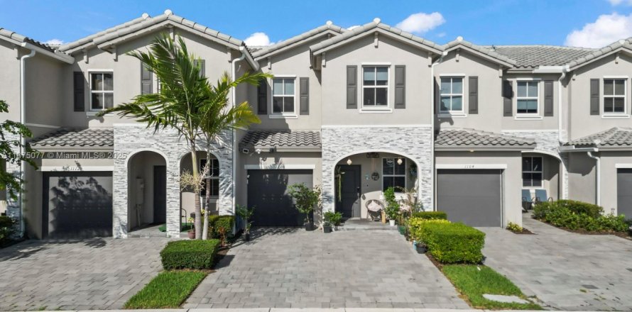 Touwnhouse à Homestead, Floride 3 chambres, 157.47 m2 № 1927499