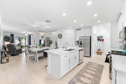 Touwnhouse à vendre à Wimauma, Floride: 2 chambres, 161.37 m2 № 2221268 - photo 6