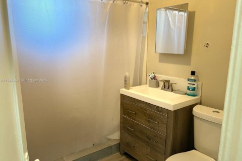 Снять в аренду виллу или дом в Майами, Флорида 3 спальни, 116.78м2, № 2005364 - фото 7