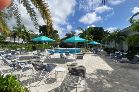 Condo in Delray Beach, Florida, 2 bedrooms  № 1862517 - photo 10