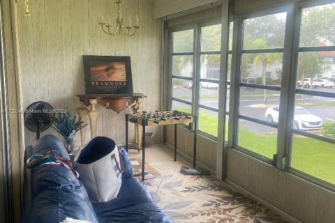 Condo in Delray Beach, Florida, 2 bedrooms  № 1862517 - photo 22