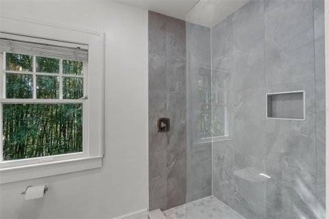 House in Orlando, Florida 4 bedrooms, 207.36 sq.m. № 1884379 - photo 29