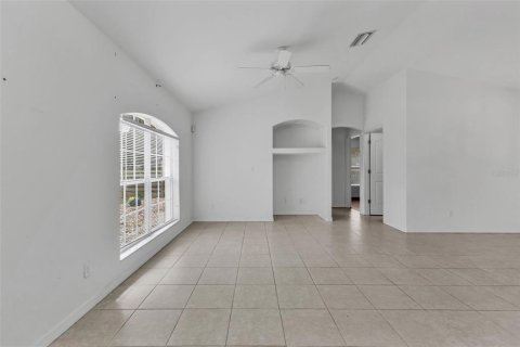 Villa ou maison à vendre à North Port, Floride: 3 chambres, 114.55 m2 № 1899078 - photo 6