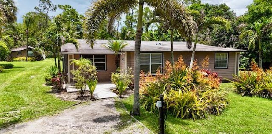 Casa en Loxahatchee Groves, Florida 4 dormitorios, 161.65 m2 № 2246063