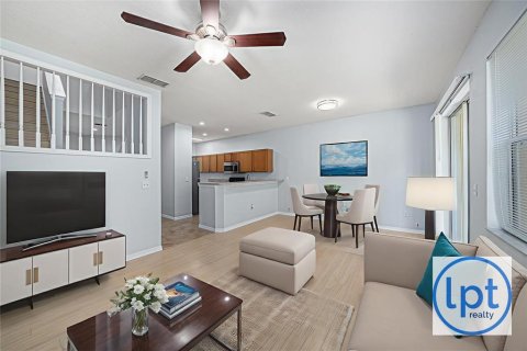 Adosado en venta en Tampa, Florida, 2 dormitorios, 118.73 m2 № 1830108 - foto 14