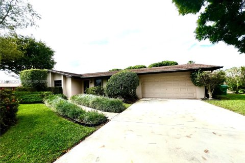 Villa ou maison à Miami, Floride 4 chambres, 180.97 m2 № 2003446