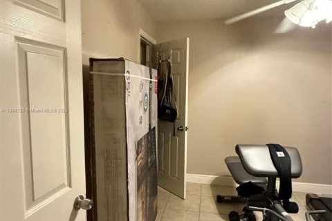 Купить коммерческую недвижимость в Лихай-Эйкерс, Флорида № 1950199 - фото 29