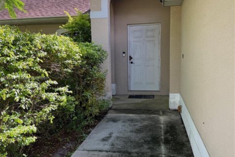 Купить коммерческую недвижимость в Лихай-Эйкерс, Флорида № 1950199 - фото 21