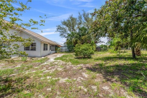 Villa ou maison à vendre à Spring Hill, Floride: 3 chambres, 150.87 m2 № 1824976 - photo 29