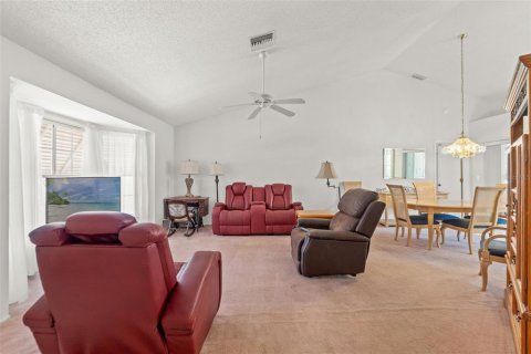Villa ou maison à vendre à Spring Hill, Floride: 3 chambres, 150.87 m2 № 1824976 - photo 5