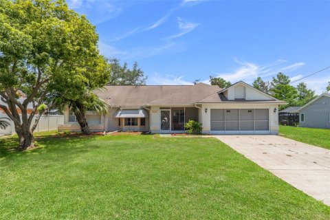 Villa ou maison à vendre à Spring Hill, Floride: 3 chambres, 150.87 m2 № 1824976 - photo 1