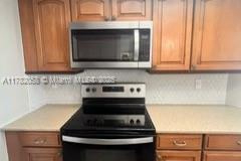 Condominio en alquiler en Stuart, Florida, 2 dormitorios, 116.22 m2 № 1934967 - foto 10