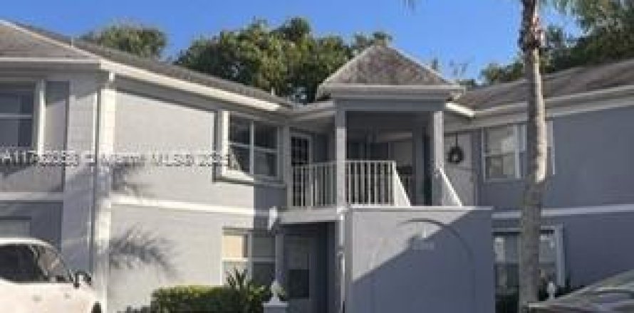 Condominio en Stuart, Florida, 2 dormitorios  № 1934967