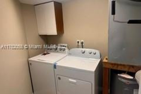 Condominio en alquiler en Stuart, Florida, 2 dormitorios, 116.22 m2 № 1934967 - foto 12