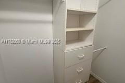 Condominio en alquiler en Stuart, Florida, 2 dormitorios, 116.22 m2 № 1934967 - foto 16