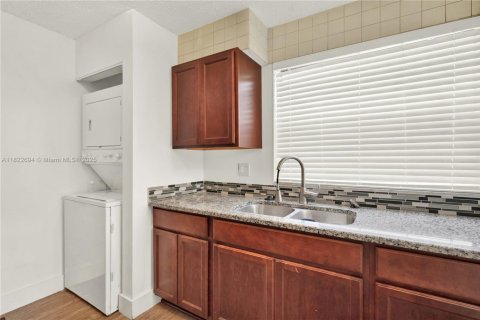 Copropriété à vendre à Homestead, Floride: 1 chambre, 63.64 m2 № 1787294 - photo 6