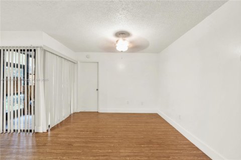 Copropriété à vendre à Homestead, Floride: 1 chambre, 63.64 m2 № 1787294 - photo 3