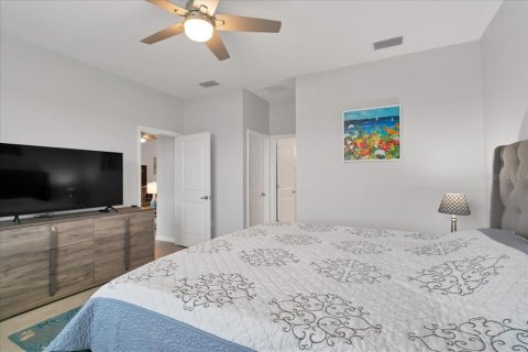 House in Fort Myers, Florida 4 bedrooms, 210.98 sq.m. № 1724541 - photo 27