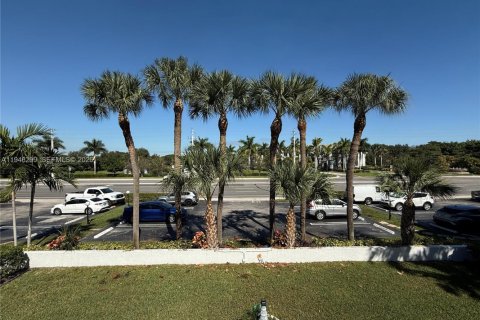 Apartment in Coral Springs, Florida 2 bedrooms, 114.27 sq.m. № 2002596 - photo 20