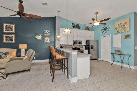 Condo in Punta Gorda, Florida, 3 bedrooms  № 1909485 - photo 13