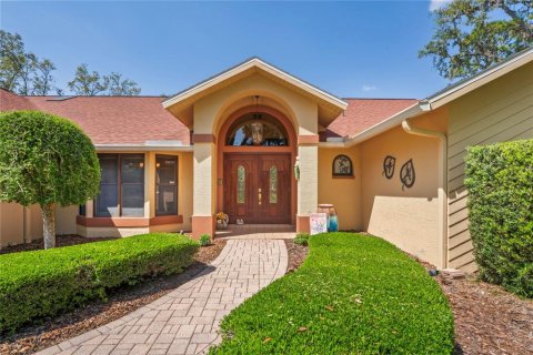 Casa en venta en Spring Hill, Florida, 4 dormitorios, 328.78 m2 № 1673235 - foto 3