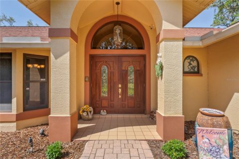 Casa en venta en Spring Hill, Florida, 4 dormitorios, 328.78 m2 № 1673235 - foto 4