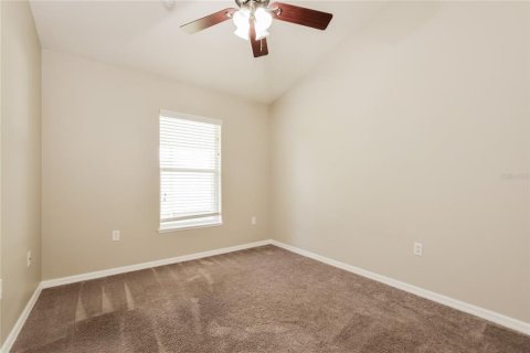 House in Leesburg, Florida 4 bedrooms, 186.73 sq.m. № 1520929 - photo 16