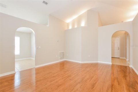 House in Leesburg, Florida 4 bedrooms, 186.73 sq.m. № 1520929 - photo 5