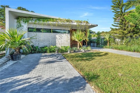 Villa ou maison à vendre à Miami, Floride: 3 chambres, 281.59 m2 № 1975323 - photo 7