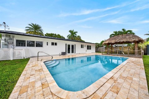 Villa ou maison à vendre à Lighthouse Point, Floride: 3 chambres, 149.57 m2 № 2392552 - photo 25
