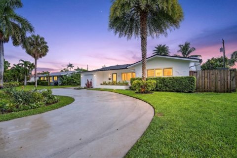 Villa ou maison à vendre à Lighthouse Point, Floride: 3 chambres, 149.57 m2 № 2392552 - photo 5