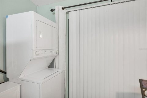 House in Port Charlotte, Florida 2 bedrooms, 80.64 sq.m. № 1629678 - photo 23