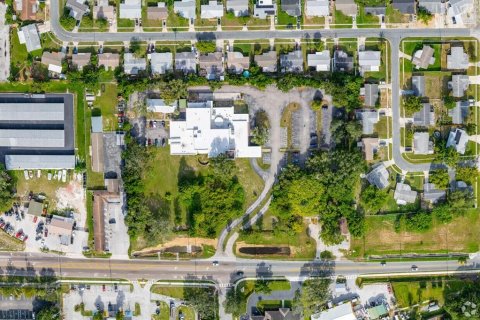 Commercial property in Holiday, Florida 2119.47 sq.m. № 1815629 - photo 19