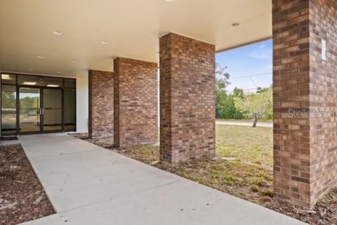 Propiedad comercial en venta en Holiday, Florida, 2119.47 m2 № 1815629 - foto 24
