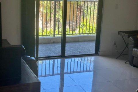 Copropriété à louer à Wellington, Floride: 3 chambres, 122.17 m2 № 1224763 - photo 1