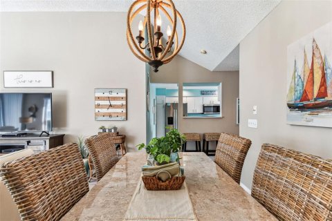 Casa en venta en Bradenton, Florida, 2 dormitorios, 115.11 m2 № 1742821 - foto 9
