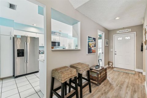 Casa en venta en Bradenton, Florida, 2 dormitorios, 115.11 m2 № 1742821 - foto 3