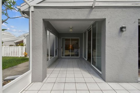 Casa en venta en Bradenton, Florida, 2 dormitorios, 115.11 m2 № 1742821 - foto 29
